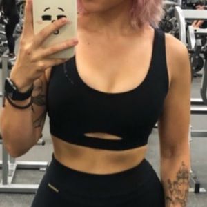 Gymshark black sports bra